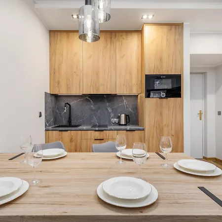 Portowa 18 Etna Polonia -jantar Apartamento