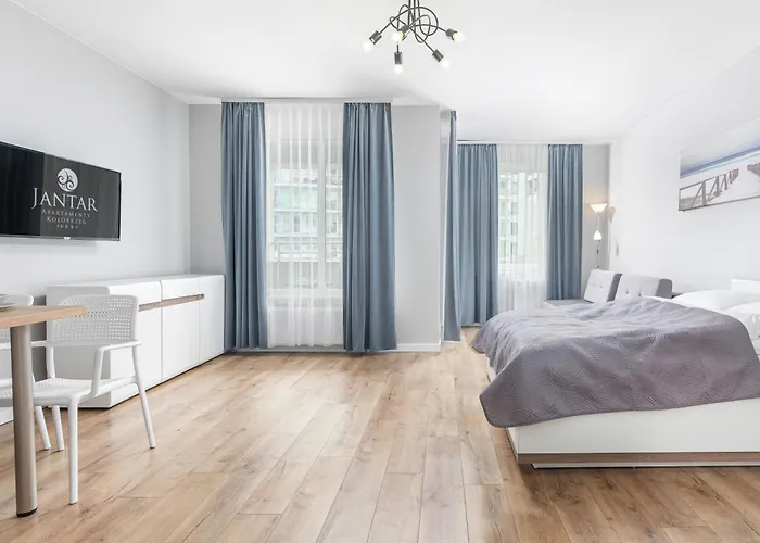 Portowa 18 Etna Polonia -jantar Колобжег