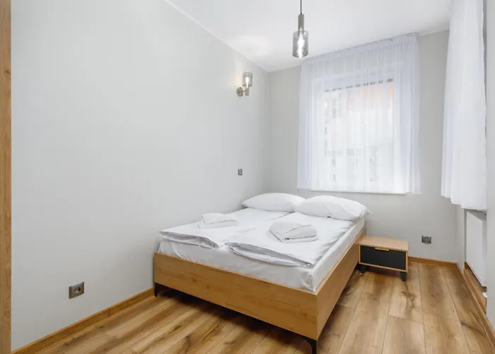 Portowa 18 Etna Polonia -jantar Колобжег