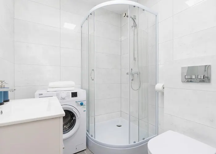 Portowa 18 Etna Polonia -jantar * Колобжег