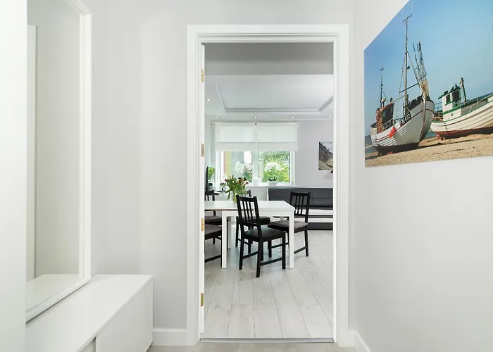 Portowa 18 Etna Polonia -jantar Колобжег