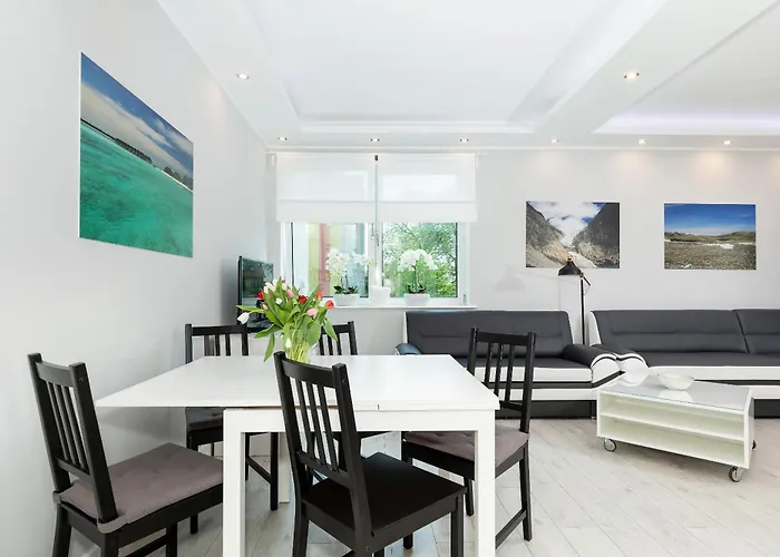 Portowa 18 Etna Polonia -jantar Колобжег